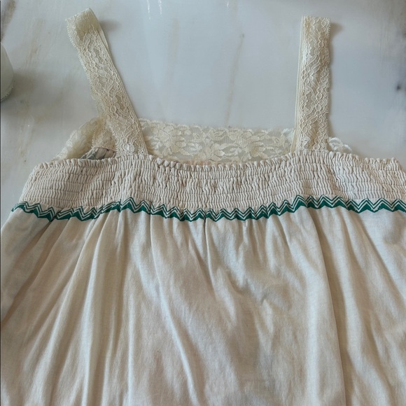 Billabong Cream and Pink Lace Top - Picture 5 of 6